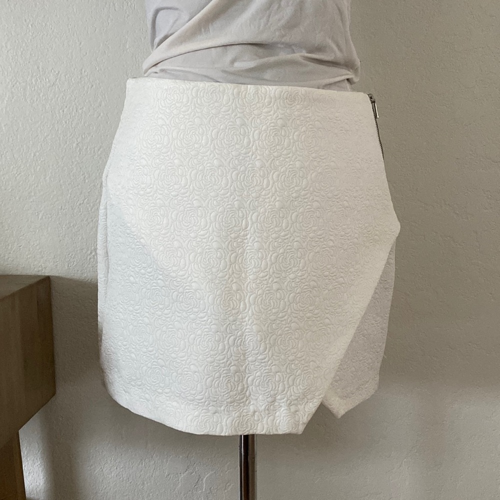 Zara white skirt